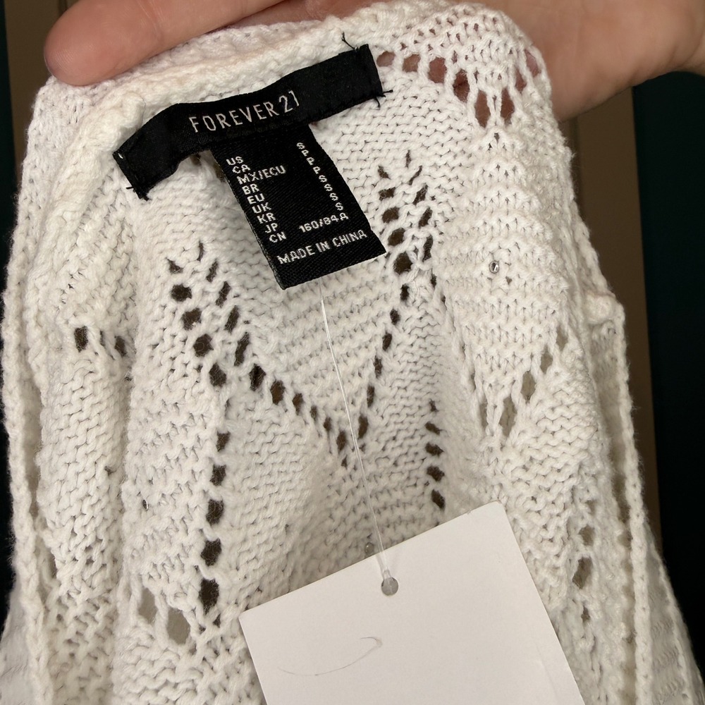 Forever 21 White Rhinestone Crochet Wrap Crop Sweater Top Juniors Size Small NWT - Picture 5 of 5